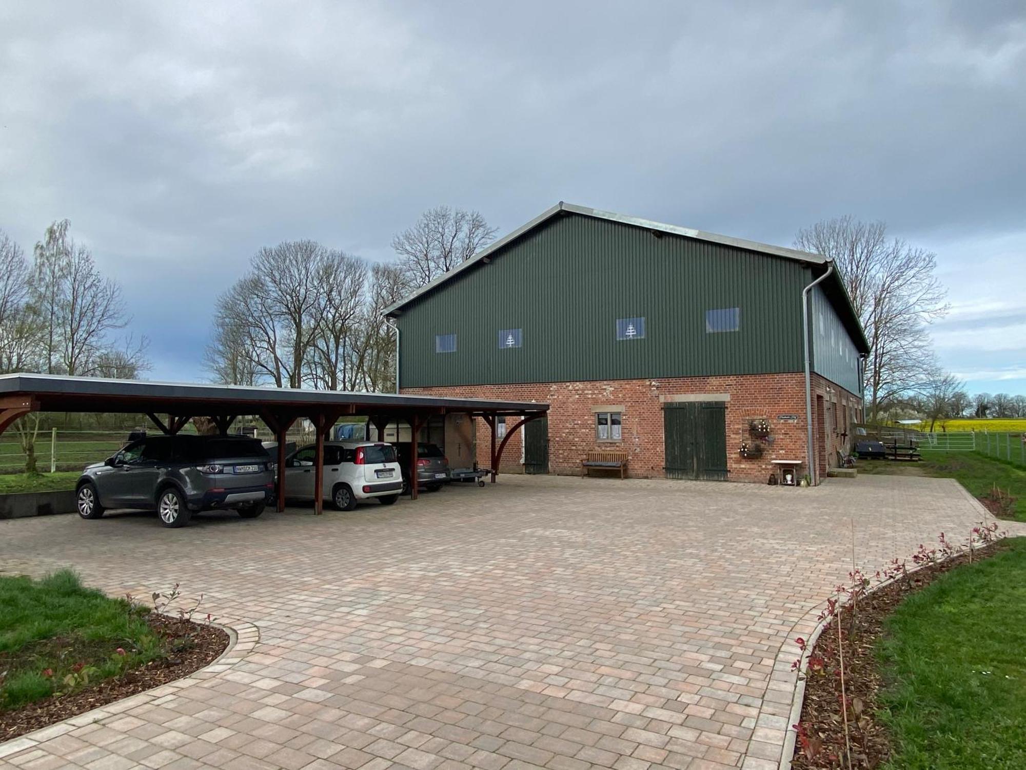 Hendreich'S Hof Lägenhet Boitin Resdorf Exteriör bild